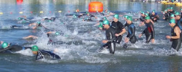 Zwemmen tijdens triatlon