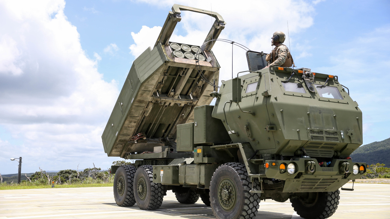 HIMARS op een truck