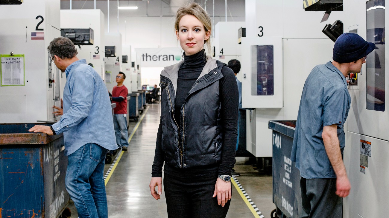 Elizabeth Holmes van Theranos heeft zichzelf aangegeven