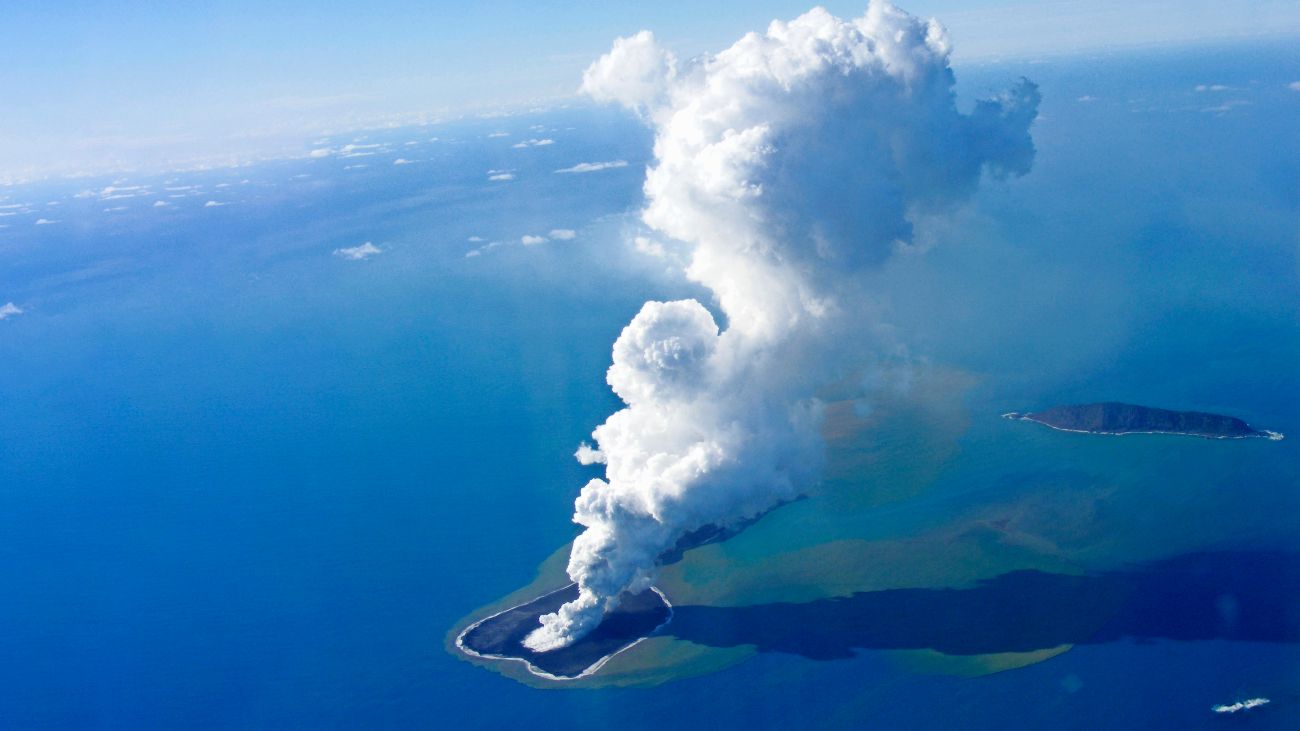 onderzeese vulkaanuitbarsting tonga